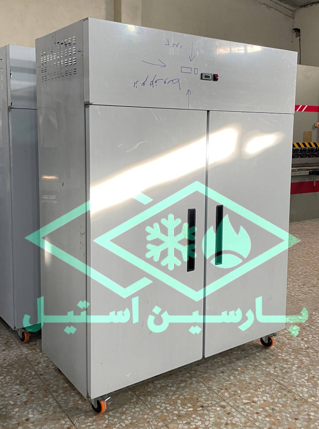 یخچال ایستاده دو درب استیل 150